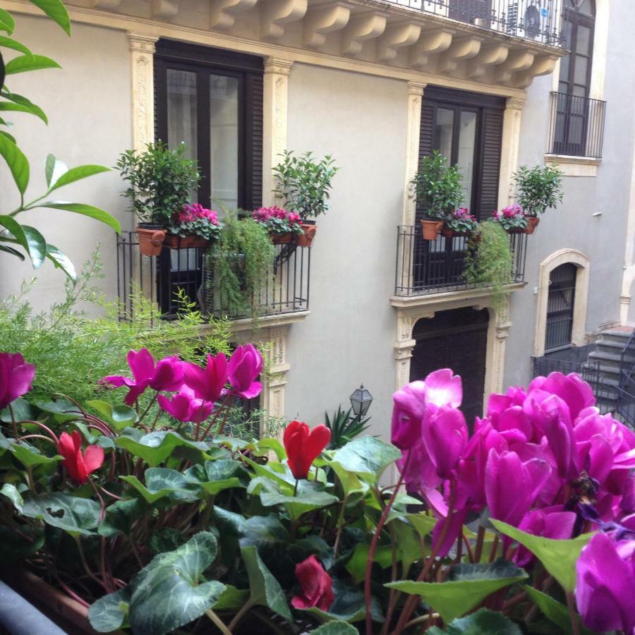 Bed and Breakfast House Vintage Catania Esterno foto